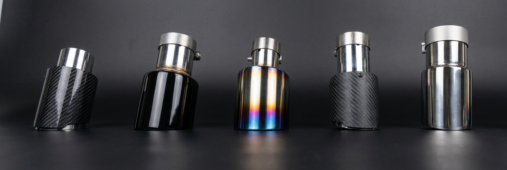 Exhaust tip finish options: carbon fiber, gloss black, blue torched, matt carbon, stainless polished