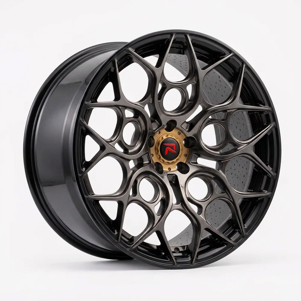 RZR XXXVI forged wheel — Smoked Chrome / Gloss Black