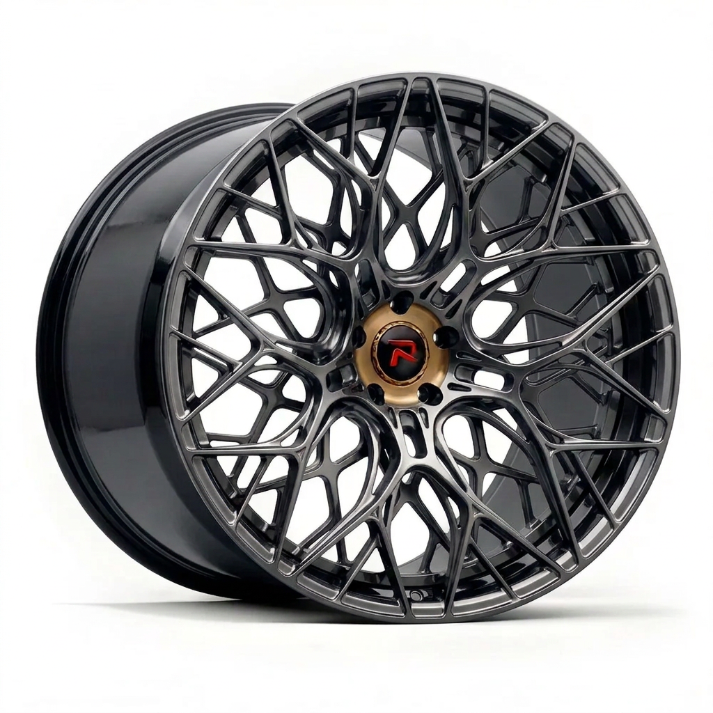 RZR LIII forged wheel — Smoked Chrome / Gloss Black