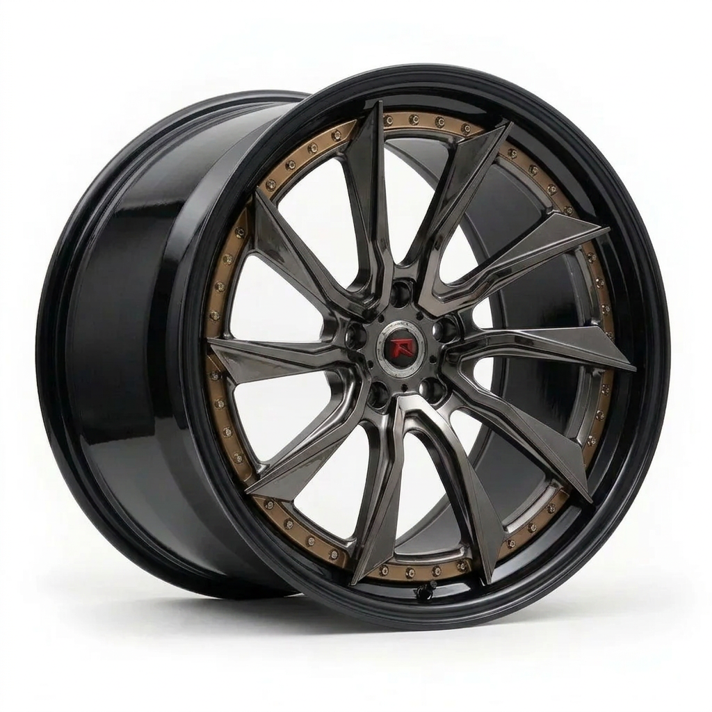 RZR LVIII forged wheel — Smoked Chrome / Gloss Black