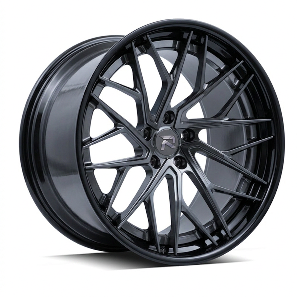 RZR XCIII forged wheel — Smoked Chrome / Gloss Black