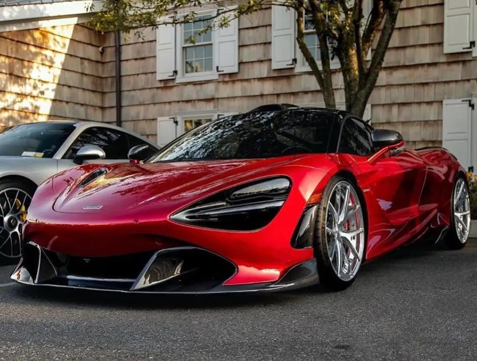 MCLAREN CARBON AND AERO PARTS