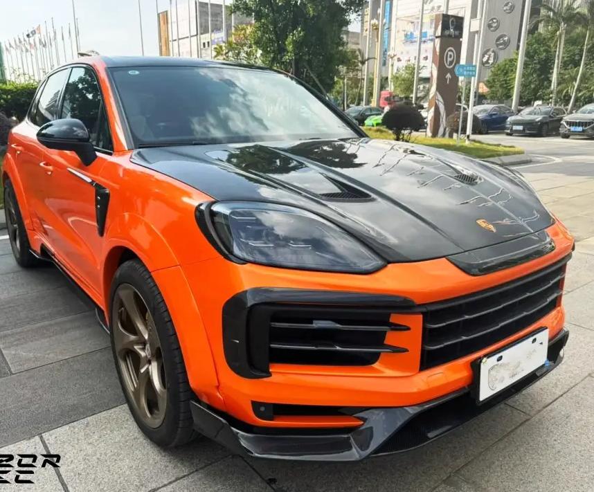 PORSCHE CARBON AND AERO PARTS