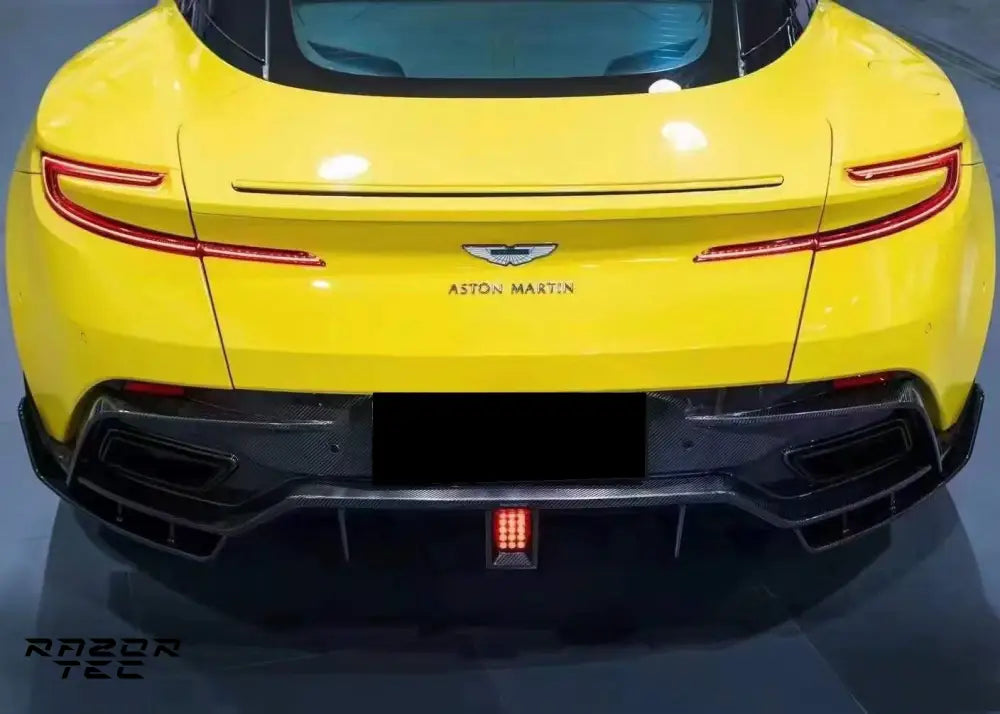ASTON MARTIN DB11 CARBON AERO PARTS