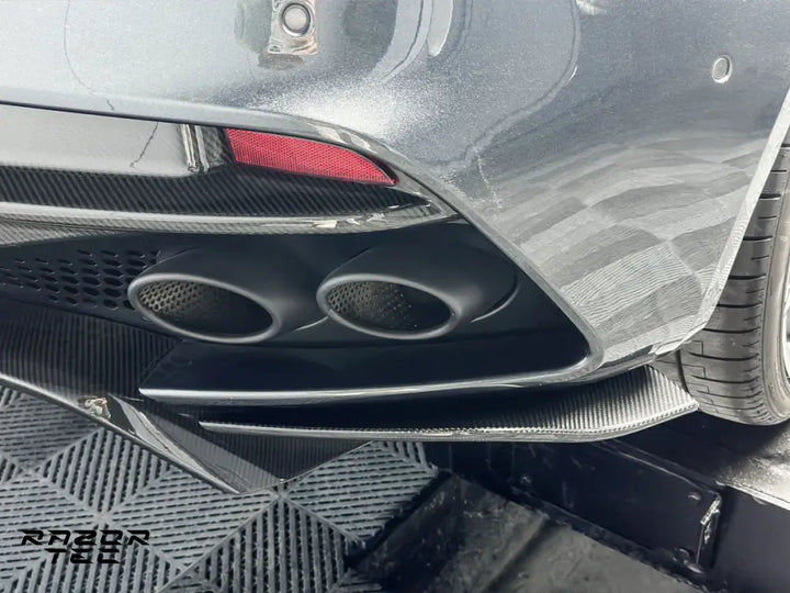 ASTON MARTIN DBS SUPERLEGGERA CARBON FIBER KIT