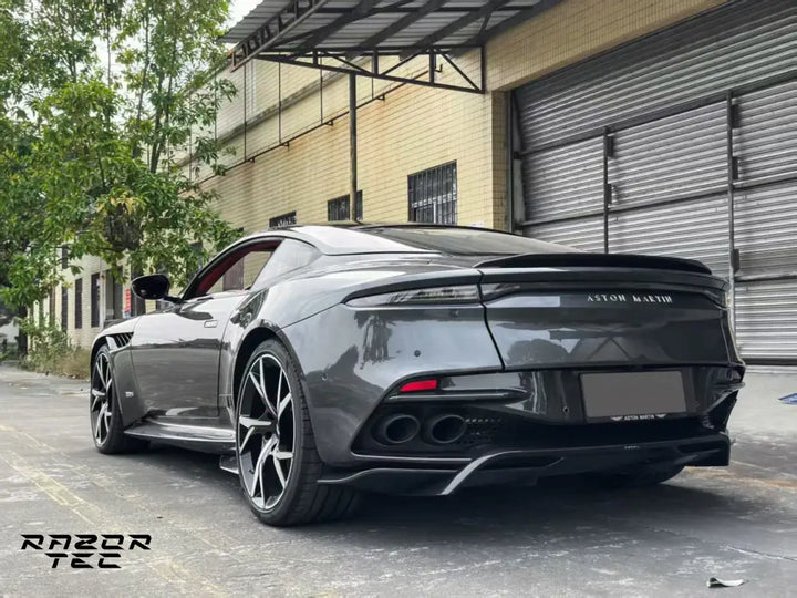 ASTON MARTIN DBS SUPERLEGGERA CARBON FIBER KIT