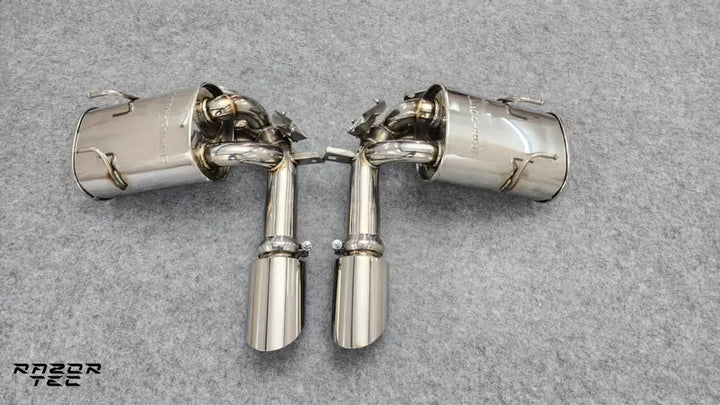 ASTON MARTIN VANTAGE V8 CARBON BODY KIT