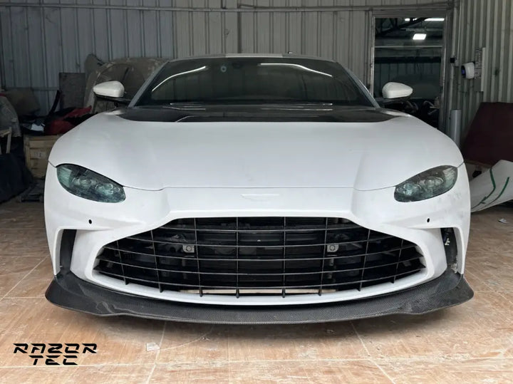 ASTON MARTIN VANTAGE V8 CARBON BODY KIT