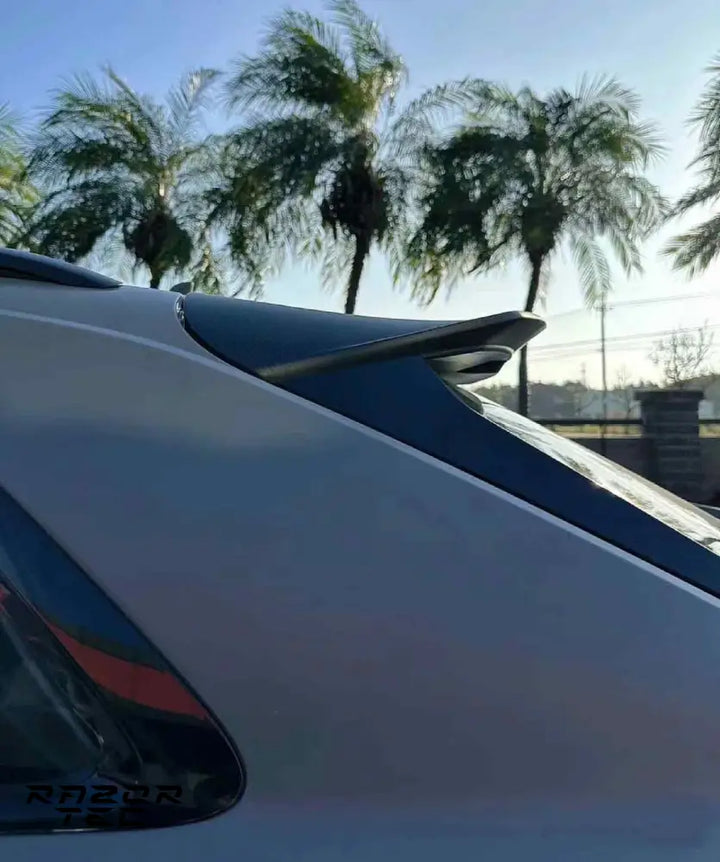 AUDI RSQ8 CARBON FIBER KIT