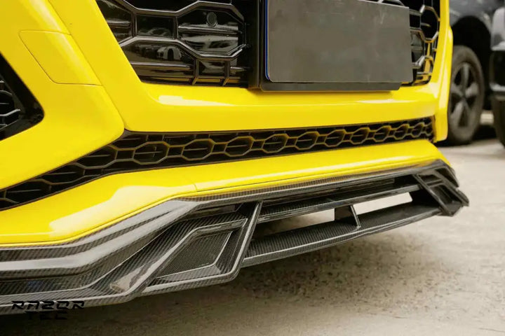 AUDI RSQ8 CARBON FIBER KIT