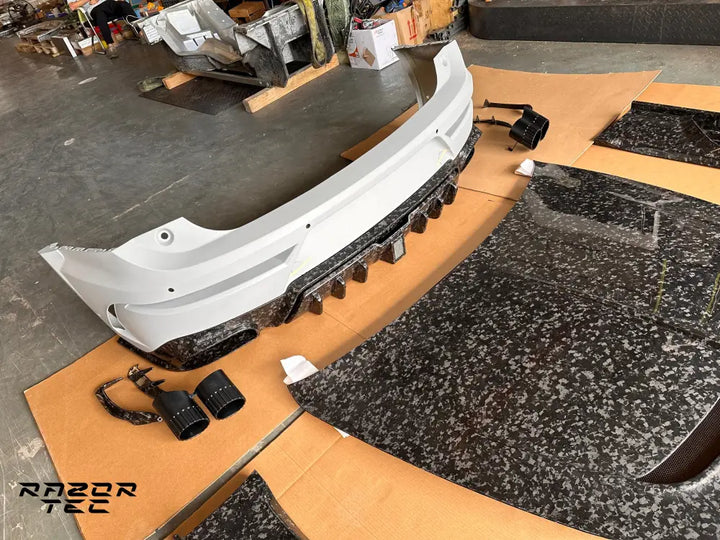 BENTLEY BENTAYGA CARBON WIDEBODY KIT 2020+