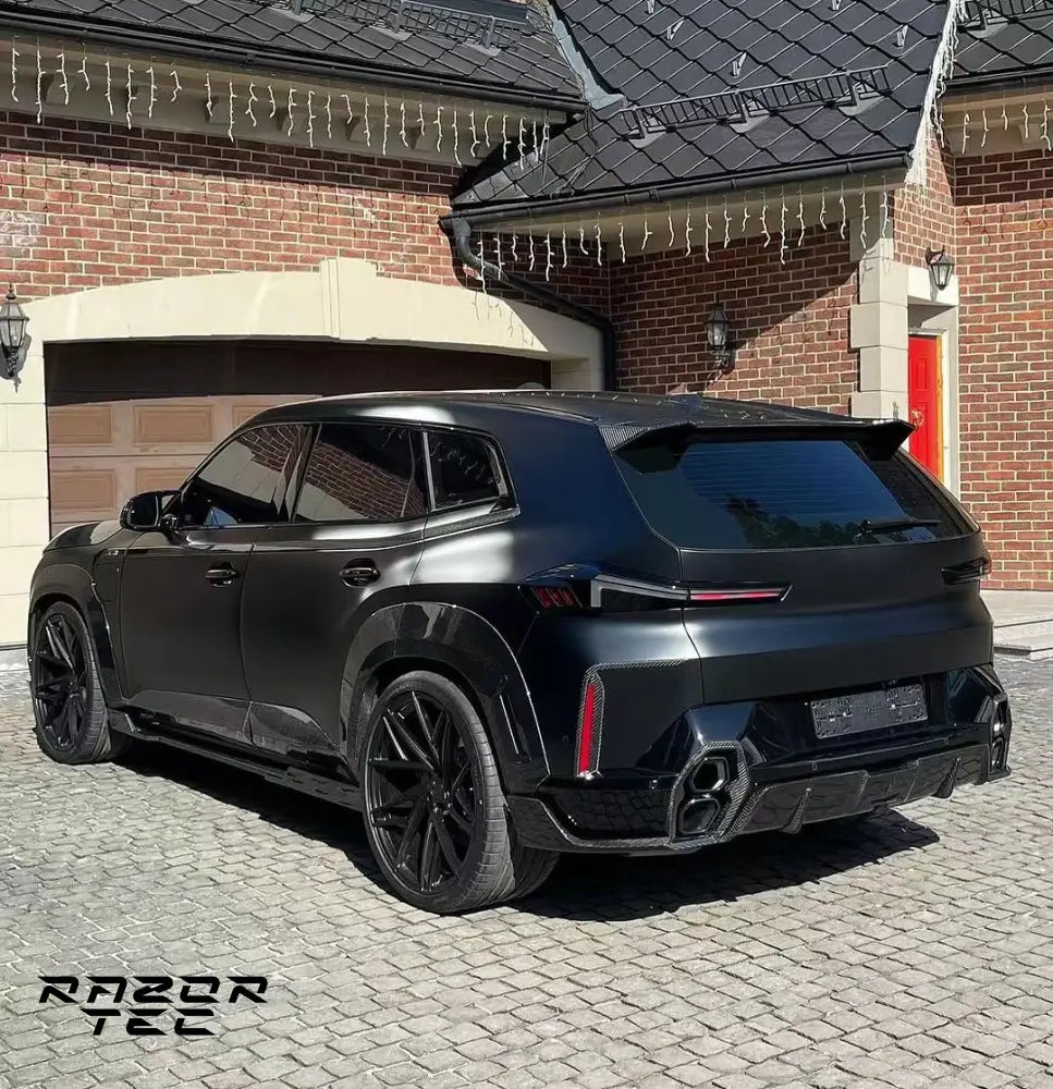 BMW XM CARBON FIBER BODY KIT