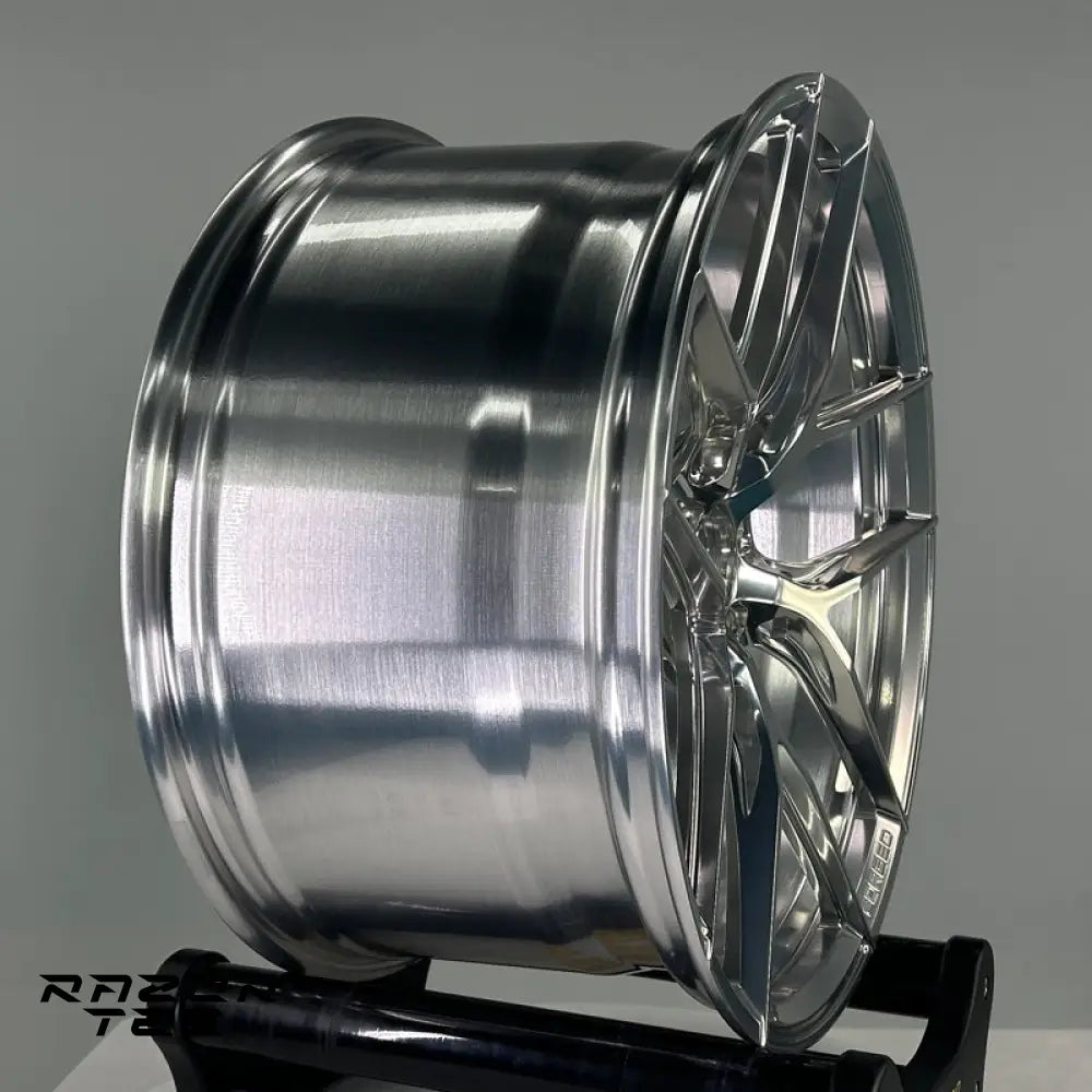 DARK SMOKED POLISHED MONOBLOCK FORGED WHEELS