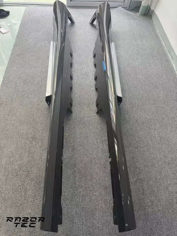 FERRARI 12CILINDRI CARBON FIBER PARTS