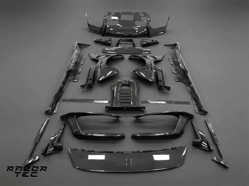 FERRARI 12CILINDRI CARBON FIBER PARTS