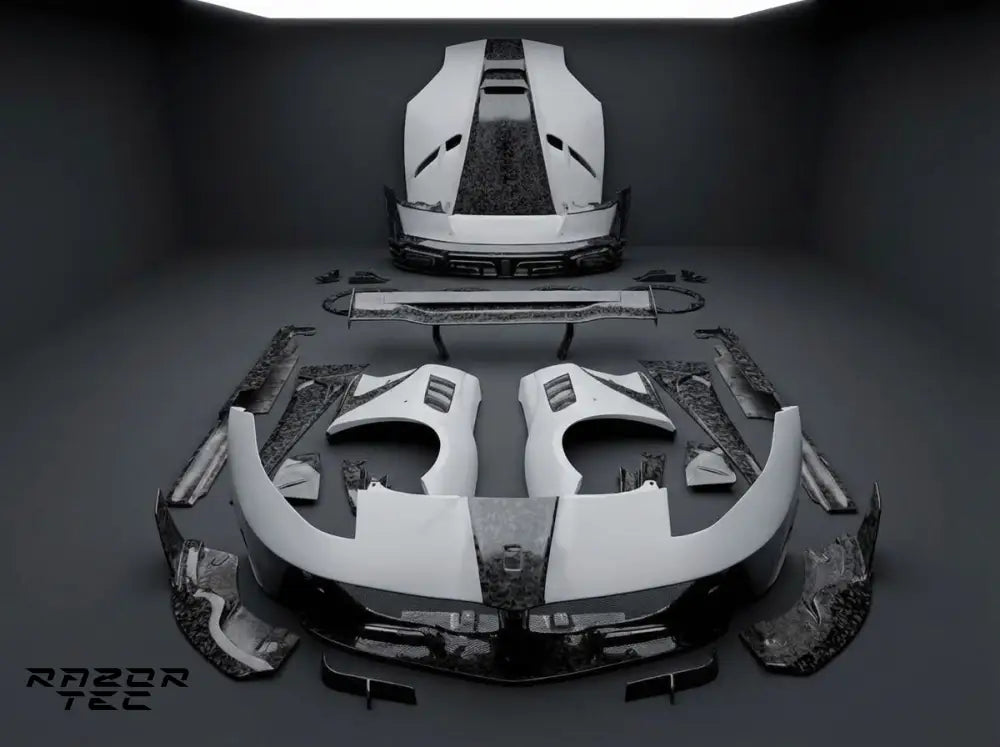 FERRARI 812 CARBON FIBER BODY KIT