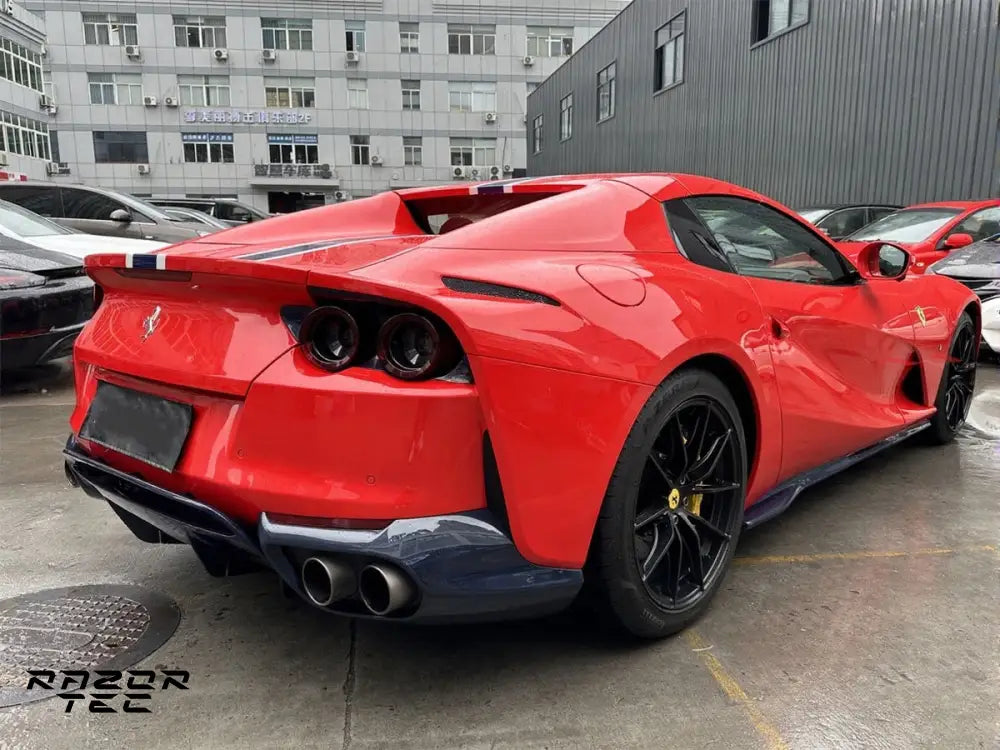 FERRARI 812 CARBON PARTS