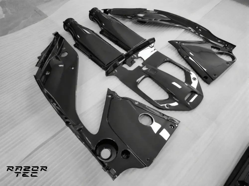 FERRARI 812 CARBON PARTS