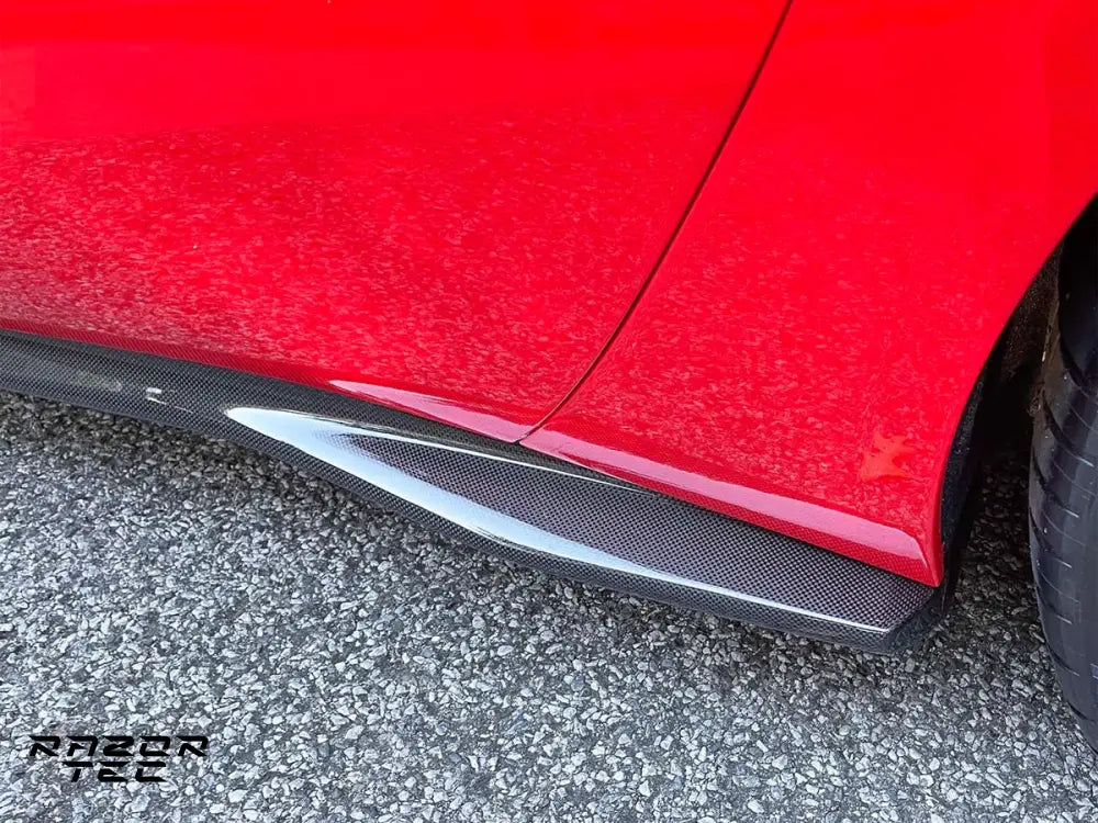 FERRARI 812 CARBON PARTS