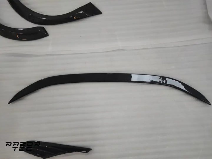 FERRARI PORTOFINO CARBON PARTS
