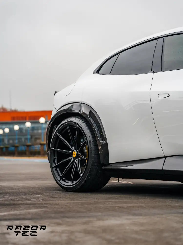 FERRARI PUROSANGUE BODY KIT AND WHEELS