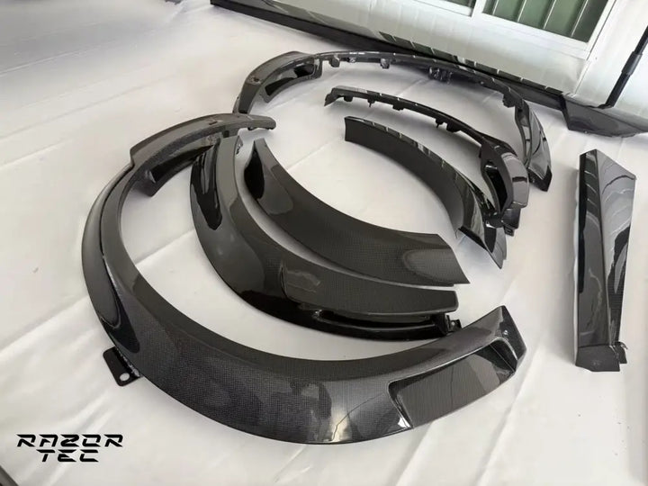 FERRARI PUROSANGUE OEM STYLE CARBON FIBER BODY KIT