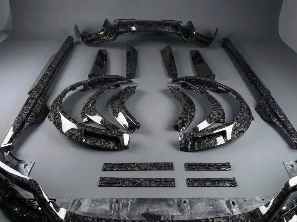 FERRARI PUROSANGUE FORGED CARBON KIT