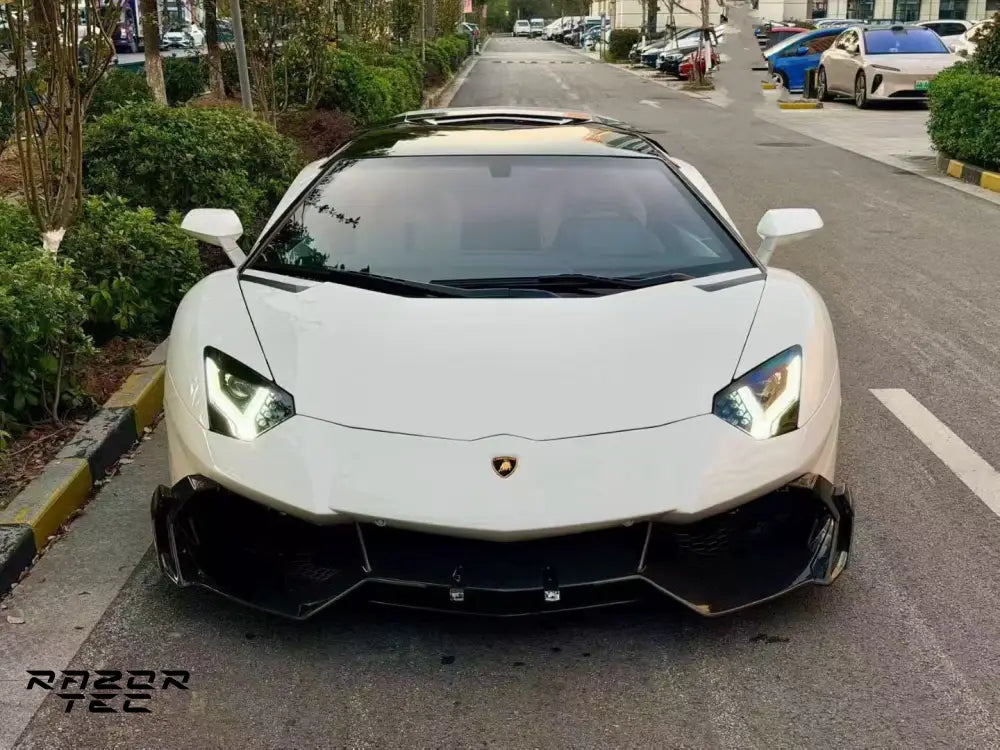 LAMBORGHINI AVENTADOR CARBON BODY KIT