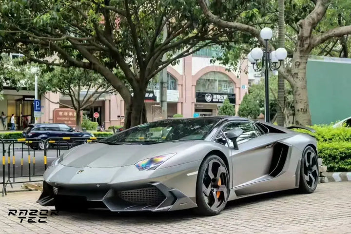 LAMBORGHINI AVENTADOR CARBON BODY KIT