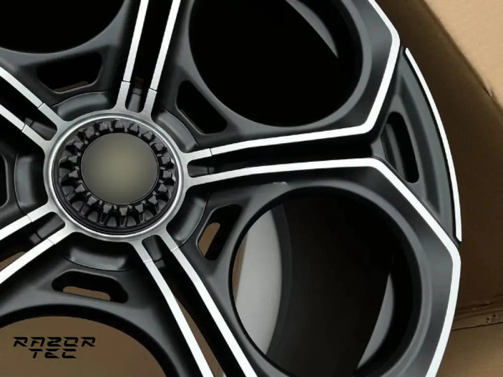 LAMBORGHINI AVENTADOR LP800 FORGED WHEELS