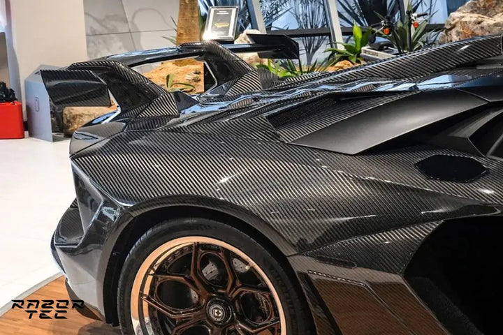 LAMBORGHINI AVENTADOR LP700 WIDEBODY KIT