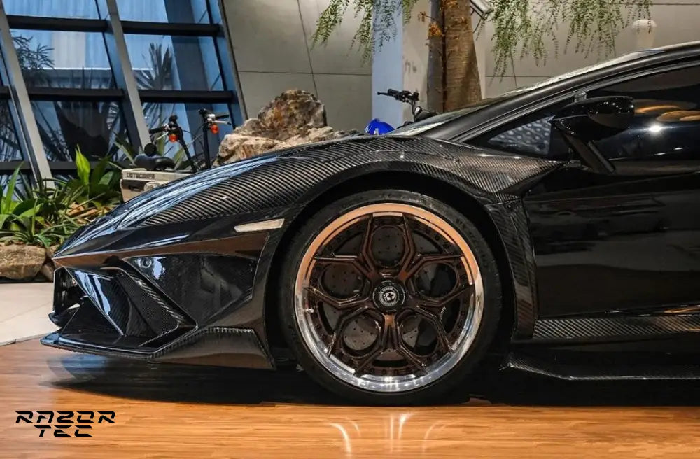 LAMBORGHINI AVENTADOR LP700 WIDEBODY KIT