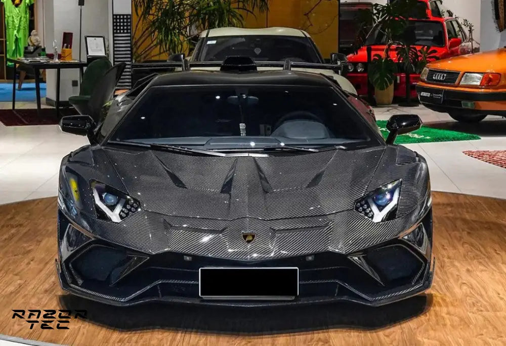 LAMBORGHINI AVENTADOR LP700 WIDEBODY KIT