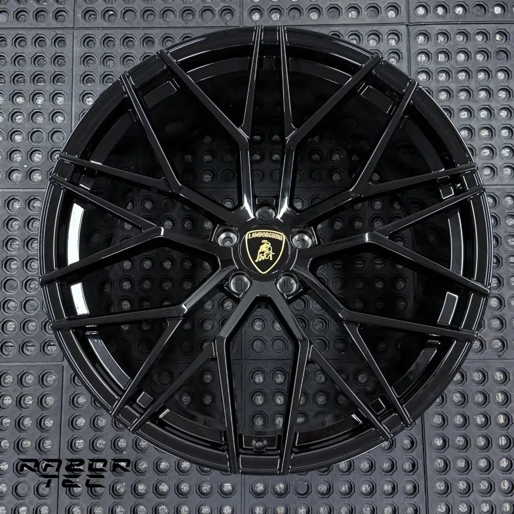 LAMBORGHINI HURACAN RAZOR WHEELS