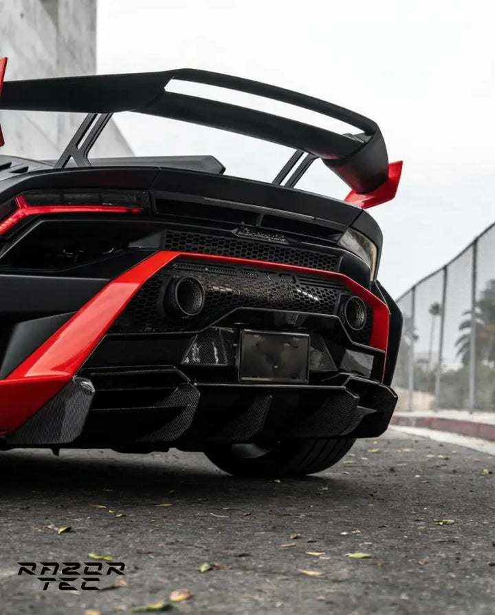 LAMBORGHINI HURACAN STO CARBON PARTS