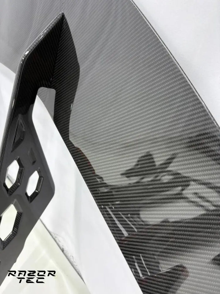 LAMBORGHINI REVUELTO CARBON KIT