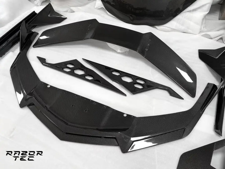 LAMBORGHINI REVUELTO CARBON RAZOR KIT