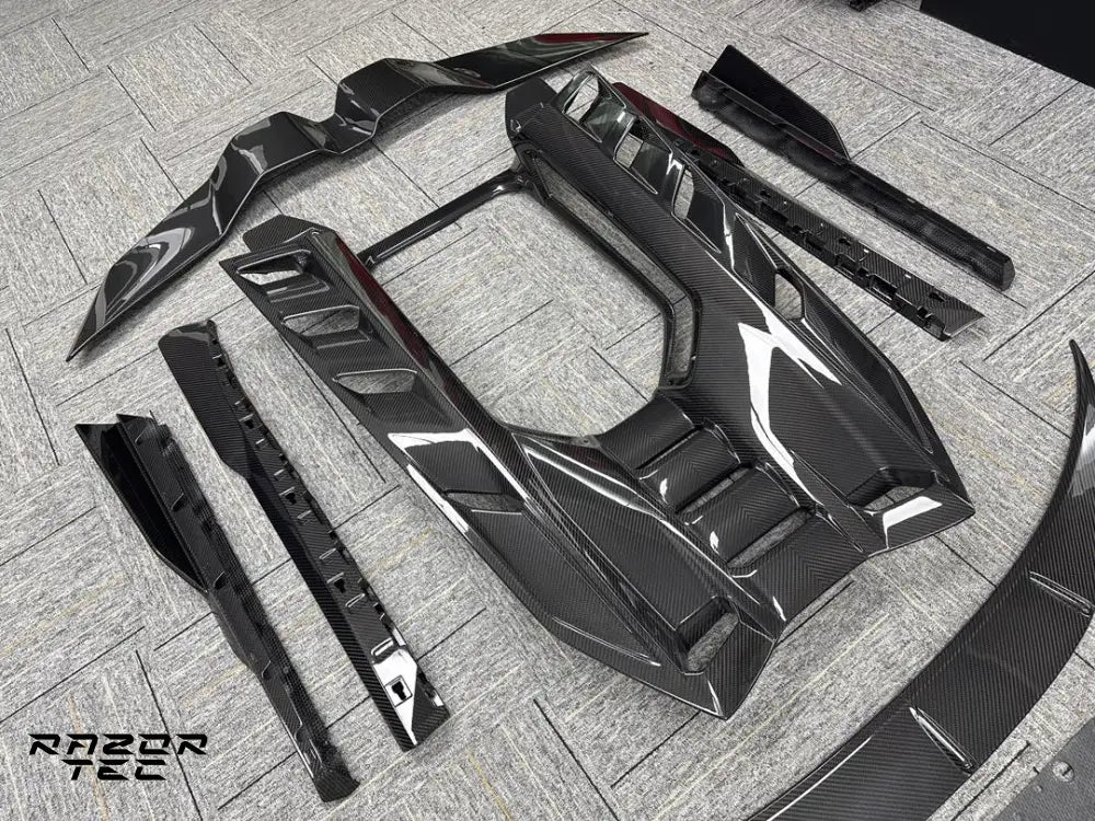 LAMBORGHINI REVUELTO CARBON PARTS