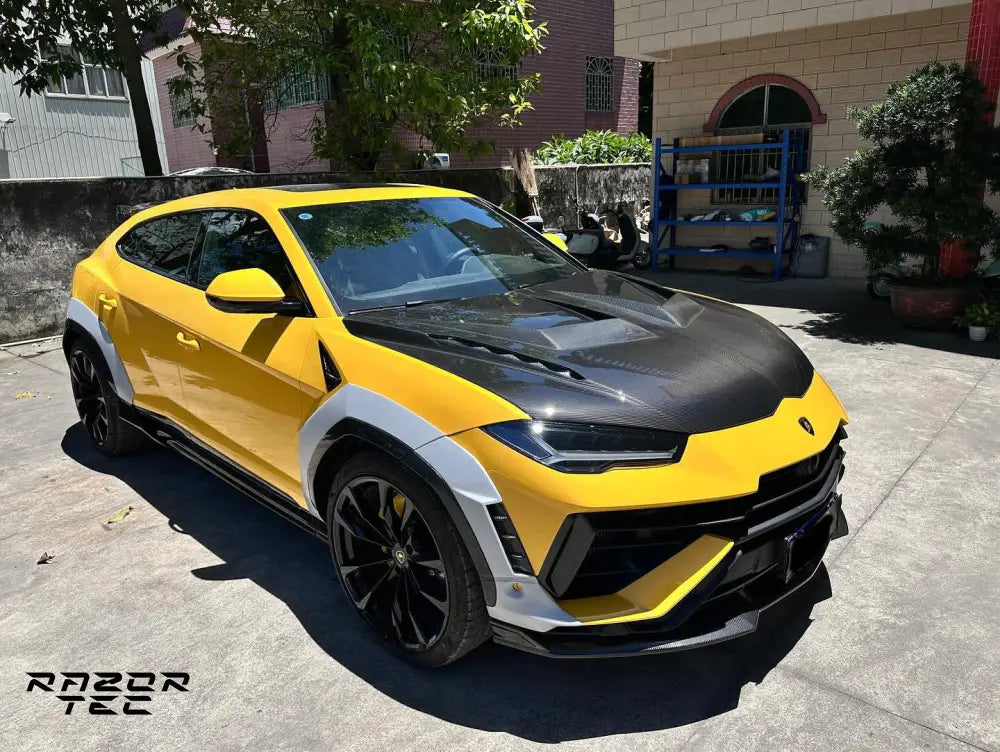 LAMBORGHINI URUS S CARBON FIBER WIDE BODY KIT