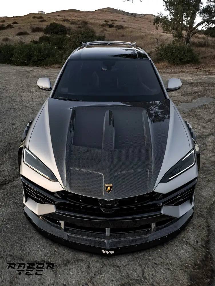 LAMBORGHINI URUS SE CARBON FIBER WIDE BODY KIT