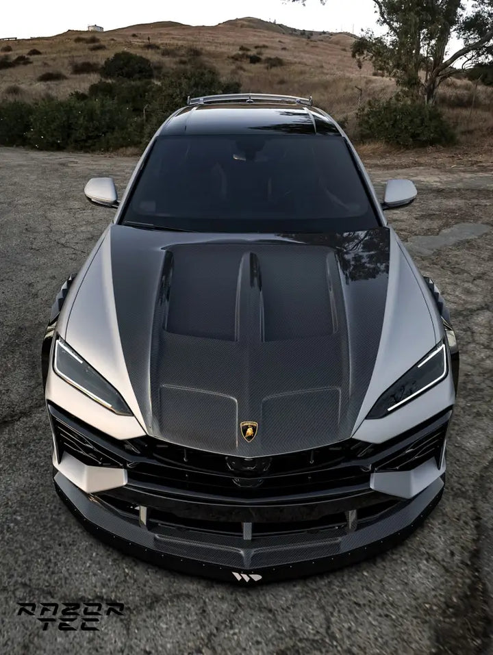 LAMBORGHINI URUS SE CARBON FIBER WIDE BODY KIT