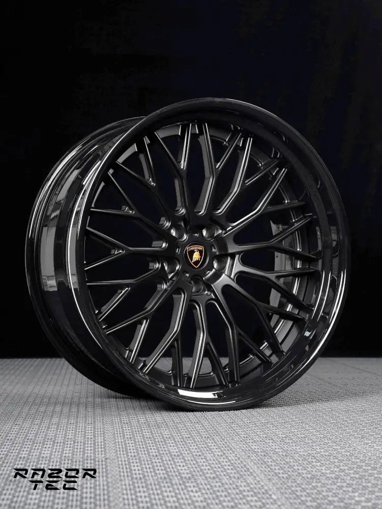 LAMBORGHINI URUS WIDEBODY 24’ FORGED WHEELS