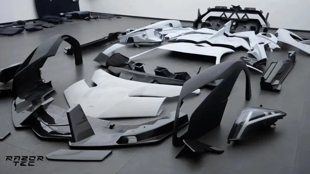 LAMBORGHINI VENENO INSPIRED BODY KIT FOR AVENTADOR