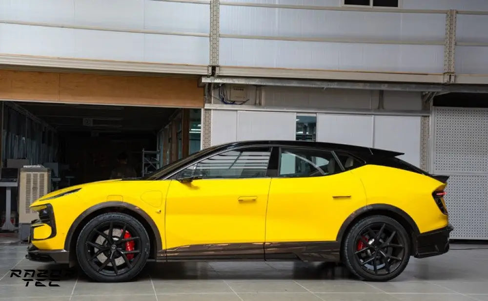 LOTUS ELETRE CARBON BODY KIT