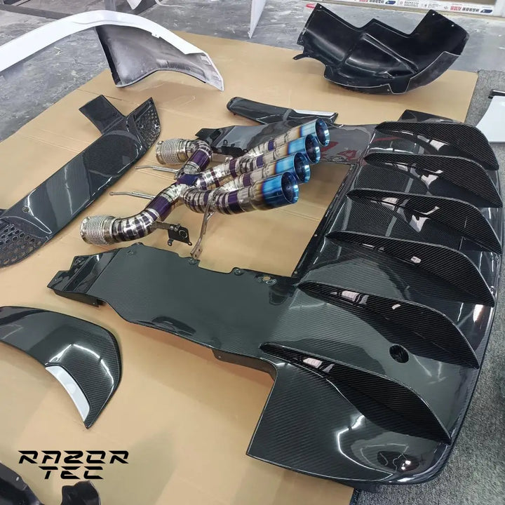 MCLAREN 720s CARBON BODY KIT