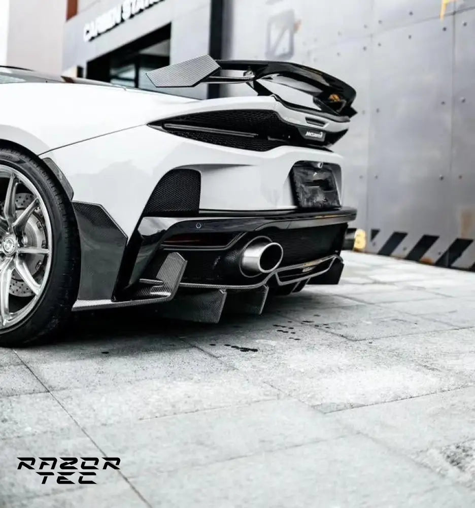 MCLAREN GT CARBON BODY KIT