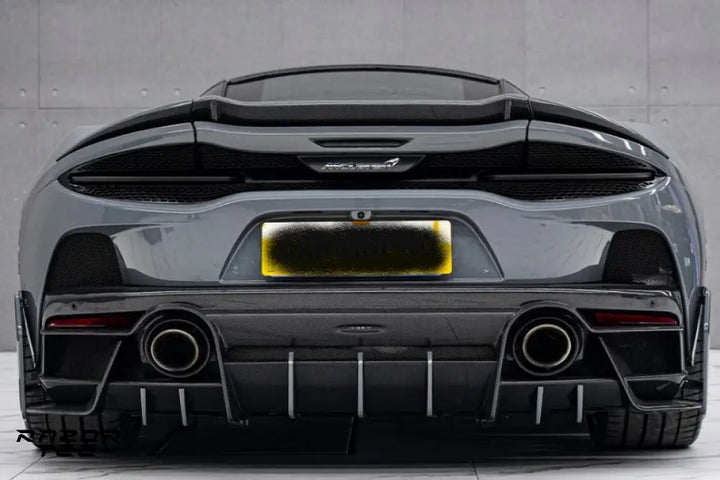 MCLAREN GT CARBON FIBER KIT