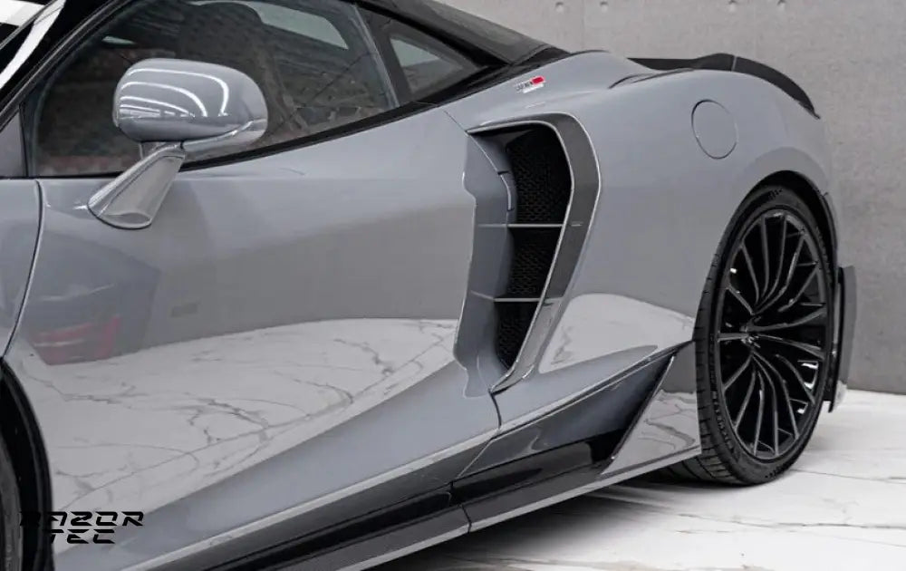 MCLAREN GT CARBON FIBER KIT
