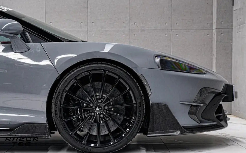 MCLAREN GT CARBON FIBER KIT