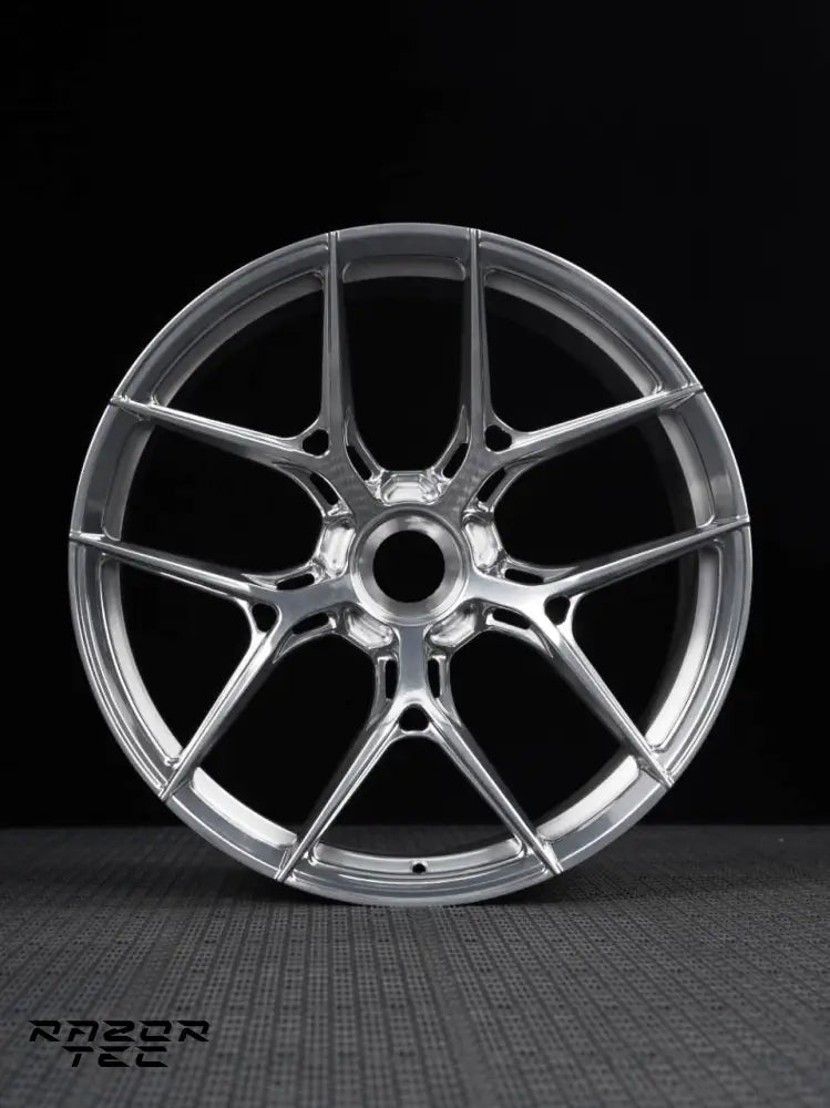PORSCHE 992 CENTER LOCK - GLOSS CLEAR WHEELS